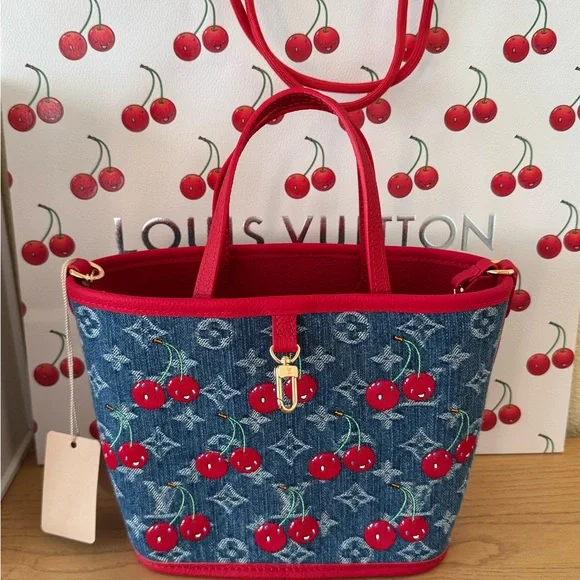 ‼️SOLD‼️NWT Louis Vuitton x Takashi Murakami Cherry Cerise Inside Out BB - Picture 2 of 10